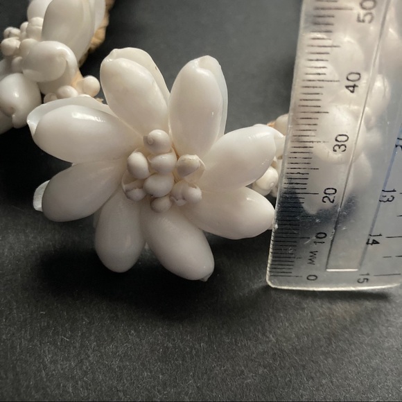 2 Raffia necklaces - Picture 4 of 6